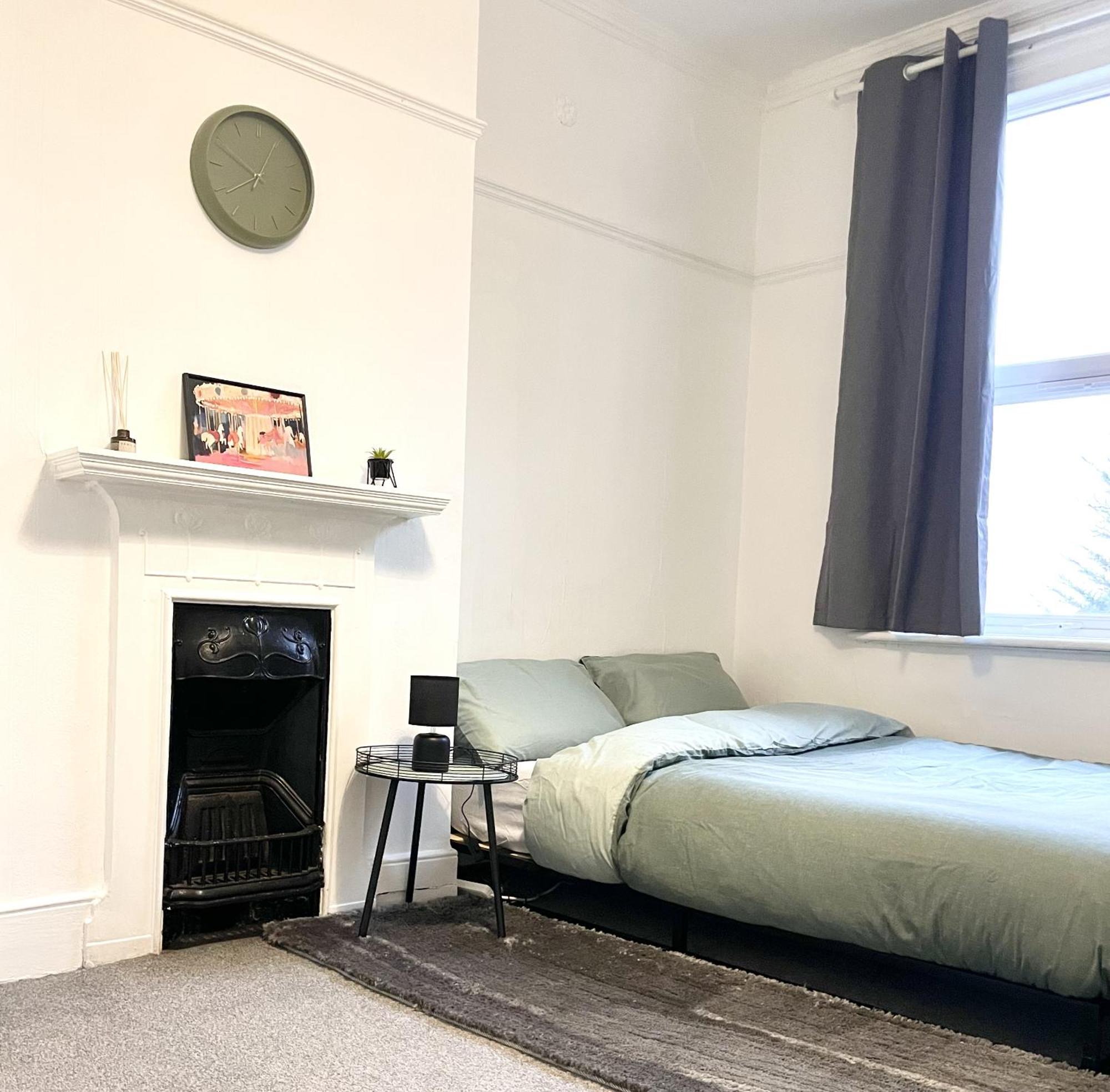 Cosy Double Rooms A Stones Throw From Wembley Stadium Londres Extérieur photo