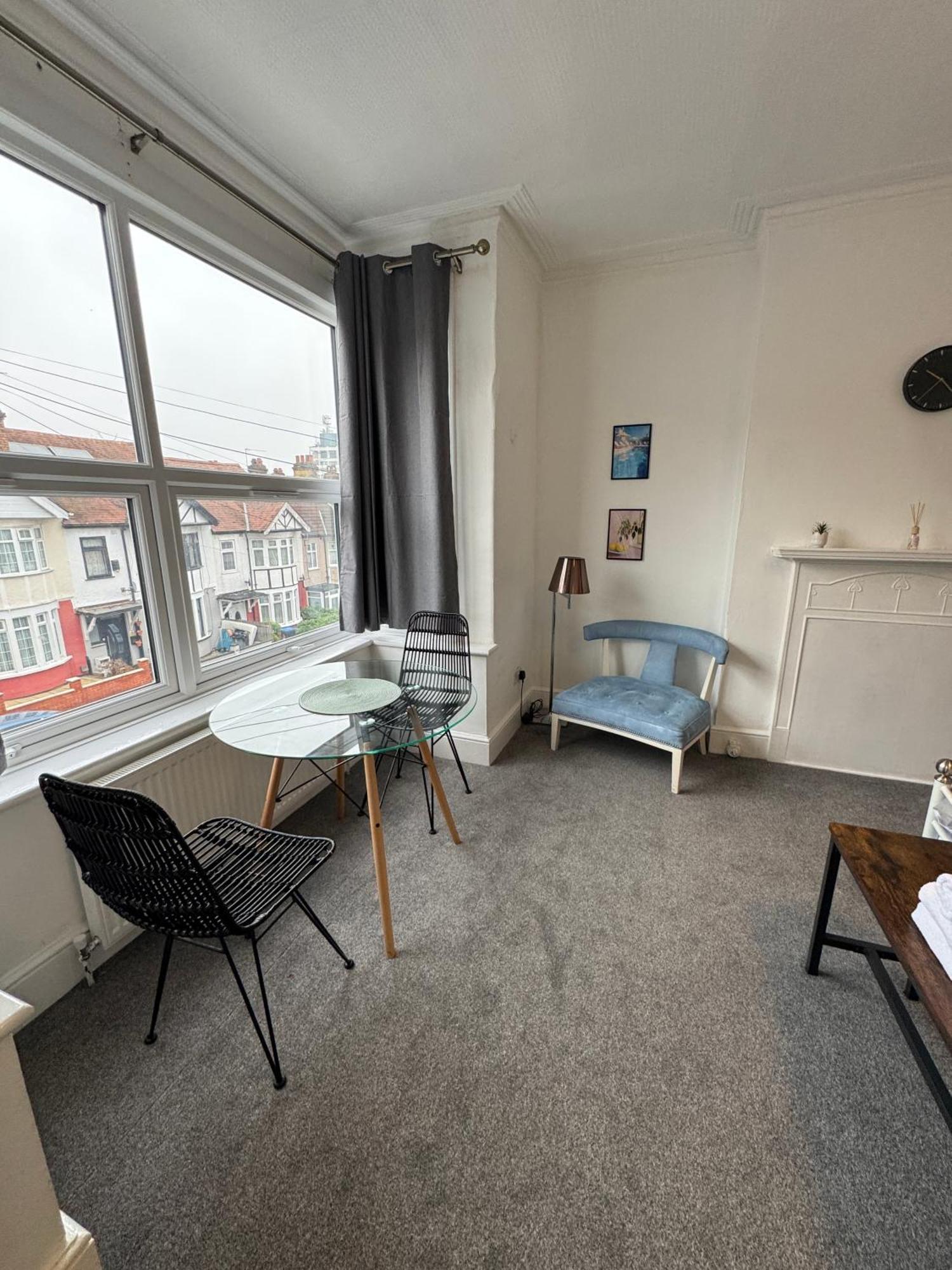 Cosy Double Rooms A Stones Throw From Wembley Stadium Londres Extérieur photo