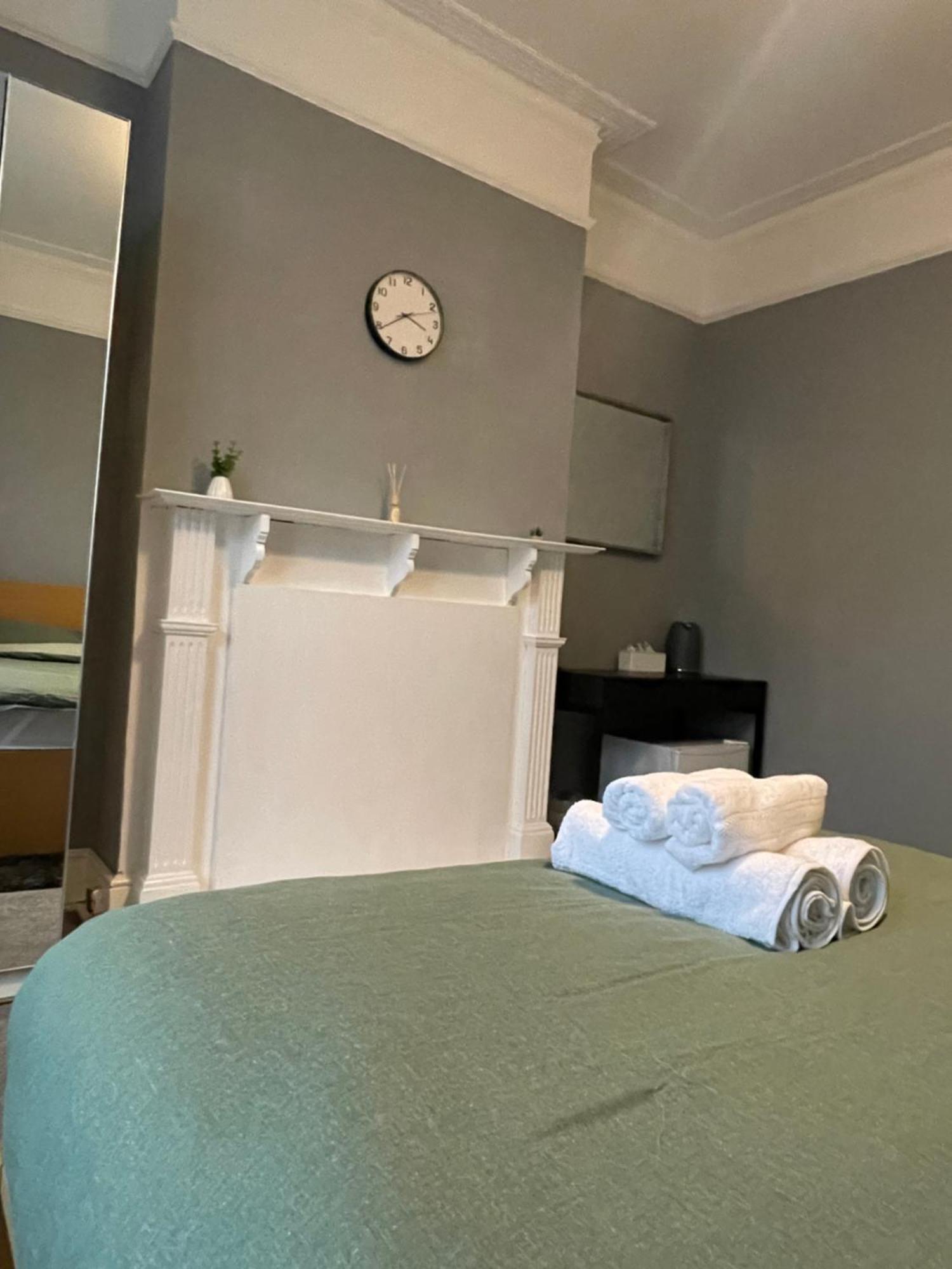 Cosy Double Rooms A Stones Throw From Wembley Stadium Londres Extérieur photo